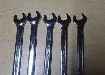 Klucz płasko oczkowy 17 mm stal chromowo-wanadowa  ROZMIAR