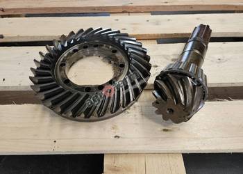 Wałek ataku + koło Z9x32 FWD Deutz DX 85, 90, 110