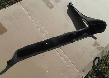 Osłona błotnika prawa Audi A4 S4 RS4 A5 S5 8k0821112a