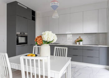 SŁONECZNE, JASNE I PRZESTRONNE – MARINA MOKOTÓW