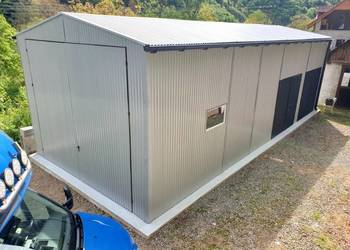 Blaszana montowana hala 5×12,5 m – srebrny/ciemny grafit matowy