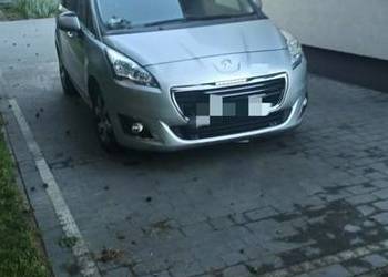 Peugeot 5008 2016 rok 1.6 blue HDMI 120 KM