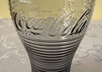 Szklanka Coca-Cola vintage kolekcjonerska szkło prążkowane odcień czarny