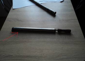 Stara z PRL-u pompka rowerowa Stara z PRL-u pompka rowerowa