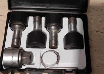 Zestaw śrub zabezpieczających 1K0 698 139 A VW Audi Skoda Seat M14x1,5