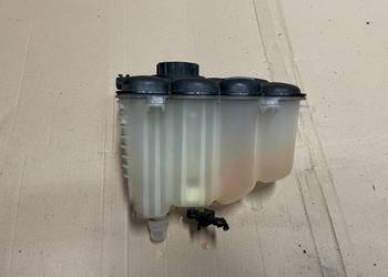 zbiorniczek wyrównawczy jaguar f-pace x761