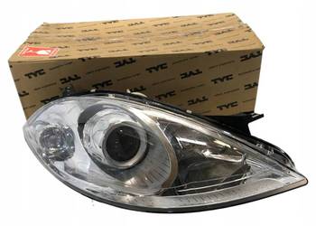 Mercedes-Benz A W169 Avantgarde 2004-2008 Reflektor lampa przednia prawa