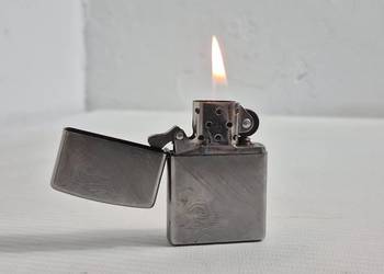Kultowa zapalniczka ZIPPO Venetian (15) – Oryginał, Sprawna