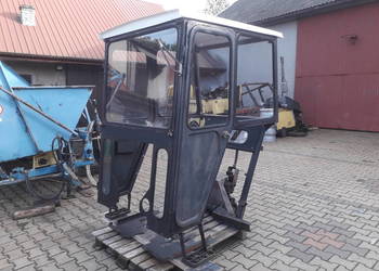 Kabina Ursus C-360 / C-360 3P  Kunów