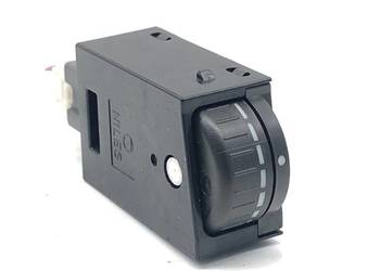 PRZEŁĄCZNIK REGULACJI ŚWIATEŁ SUBARU IMPREZA III WRX WŁĄCZNIK