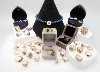 Ekskluzywny wybór odnowionych złotych pierścionków vintage (14 i 18 karatów