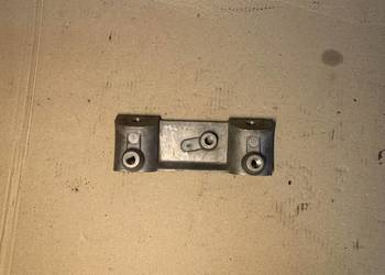 4R8Q-9W276 łapa mocowanie silnika jaguar xf x250 2.7hdi