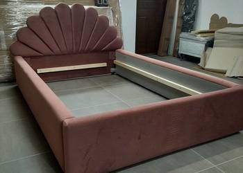 Łóżko tapicerowane, łóżko sypialniane MUSZELKA