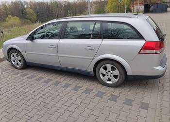 Opel Vectra C • 2.2 Benzyna • 2004 •  kombi