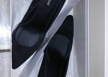 szpilki zamszowe 39 nowe