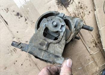 FORD MONDEO MK1 MK2 ŁAPA PODUSZKA SKRZYNI SILNIKA