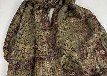 Szal we wzór paisley
