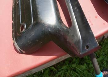 Mercedes W126 reparaturka bagażnika 1266370260 strona lewa