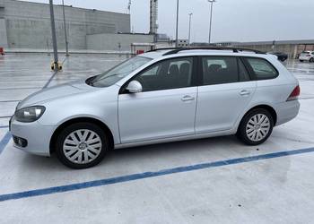 Volkswagen Golf VI Variant Trendline 1.6 TDI DSG