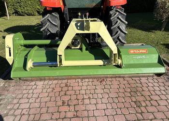 Sprzedam kosiarkę bijakową STARK KDX220 przód/tył Sprzedam kosiarkę bijakową STARK KDX220 przód/tył