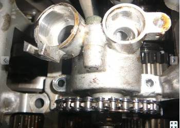 Pompa oleju Yamaha R6 2004r 5SL