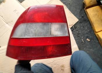 LAMPA TYLNA LEWA  OPEL VECTRA B