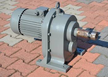 Motoreduktor 4kw. 50obr./min.. VEM