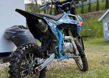 Sprzedam asixa 125 lub wymienie pisać propozycje lub dzwonić