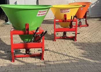 Rozsiewacz lejek polska produkcja demarol 300l - 2 dźwignie