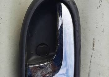 Klamka wewnętrzna drzwi lewy tył Mazda Premacy
