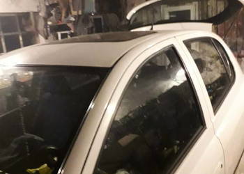 Toyota yaris 2003 uszkodzony tył