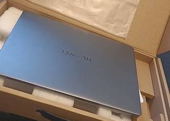LAPTOP  HUAWEI