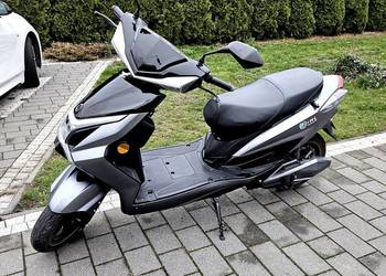Skuter elektryczny iamelectric LVNENG X1 silnik Bosch