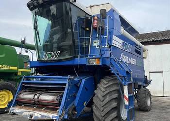 Kombajn zbożowy MDW 527 STS