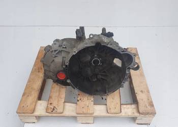 Volvo C70 2.4 SKRZYNIA BIEGÓW manualna MANUAL P9482037