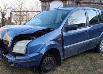 Ford Fusion - uszkodzony