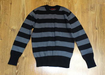 Sweter chłopięcy paski r.128
