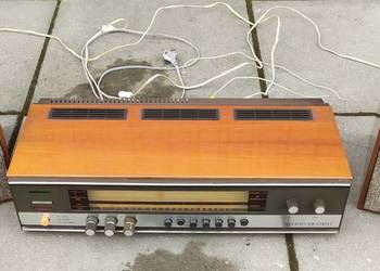 Odbiornik radiowy STEREO-PRASENT 2401 z głośnikami (DDR, lata 70)