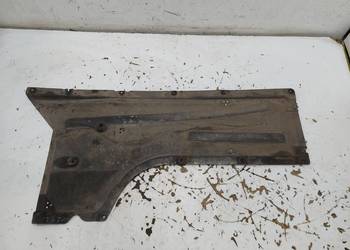 BMW G21 G20 Kombi 330e płyta osłona dolna podwozia przeciwbłotna 7428181