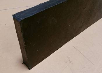 LEMIESZ GUMOWY 735X150X30
