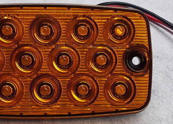 Lampy światła led ciężarowe obrysowe kierunkowsk dodatkowe