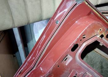 Mercedes 123 Sedan prawe w stanie bardzo dobrym