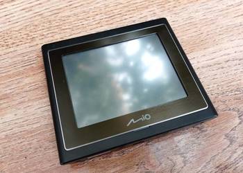Nawigacja GPS Mio Moov 200 z kartą 2GB