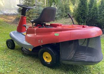 Traktorek kosiarka z koszem