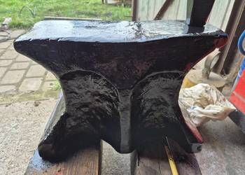 Zabytkowe kowadło szparóg Zabytkowe kowadło szparóg