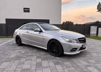 Mercedes-Benzyna E350 Coupe 7G-TRONIC