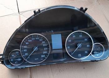 licznik zegary mercedes c w203 kompresor A2035407147