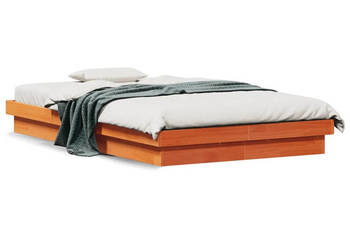 Rama łóżka z LED woskowy brąz lite drewno sosnowe 140x190 cm WM-844423