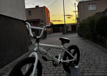 Bmx zinc