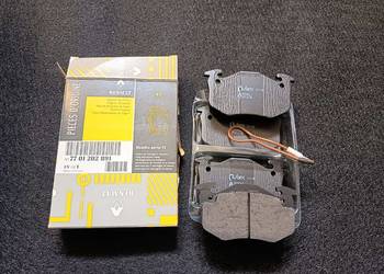 KLOCKI HAM PRZÓD RENAULT CLIO 7701202891